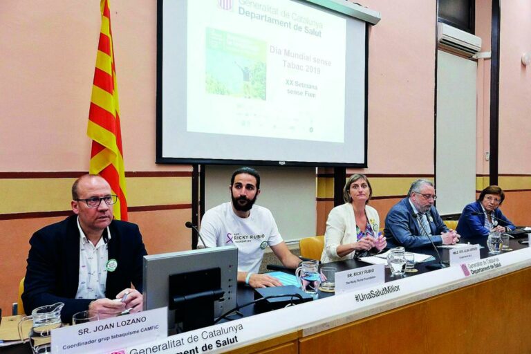 Salut farà una nova llei d’addiccions per reduir l’impacte del consum de tabac