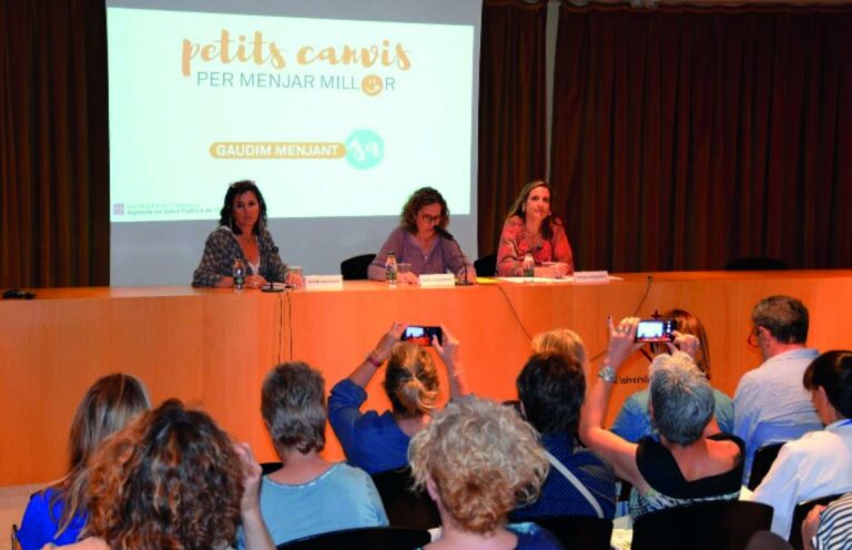 Presentada a Lleida la nova guia ‘Petits canvis per menjar millor’