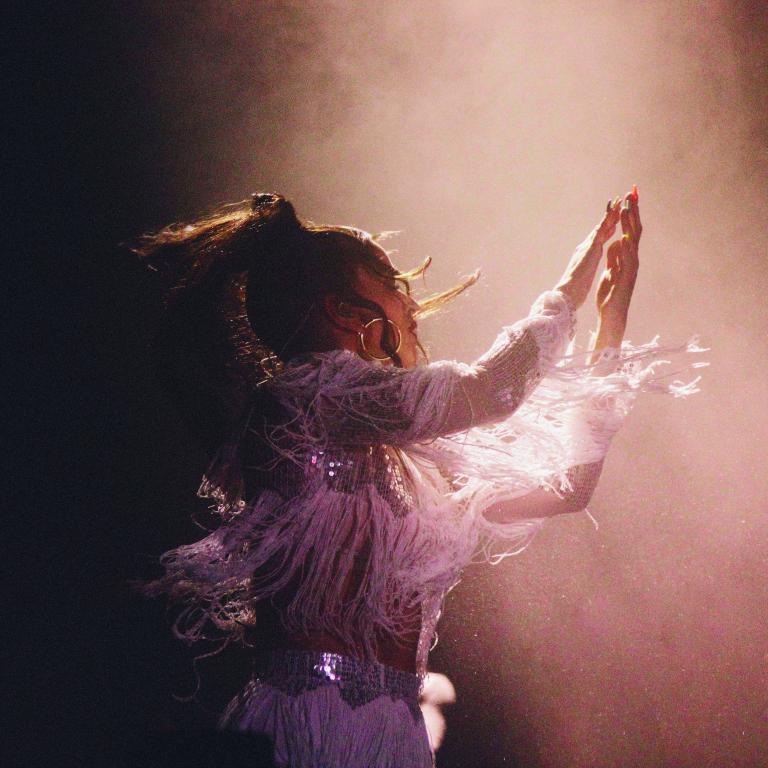 El Mal Querer de Rosalía mini ©rosalia live shot - El Mal Querer de Rosalía