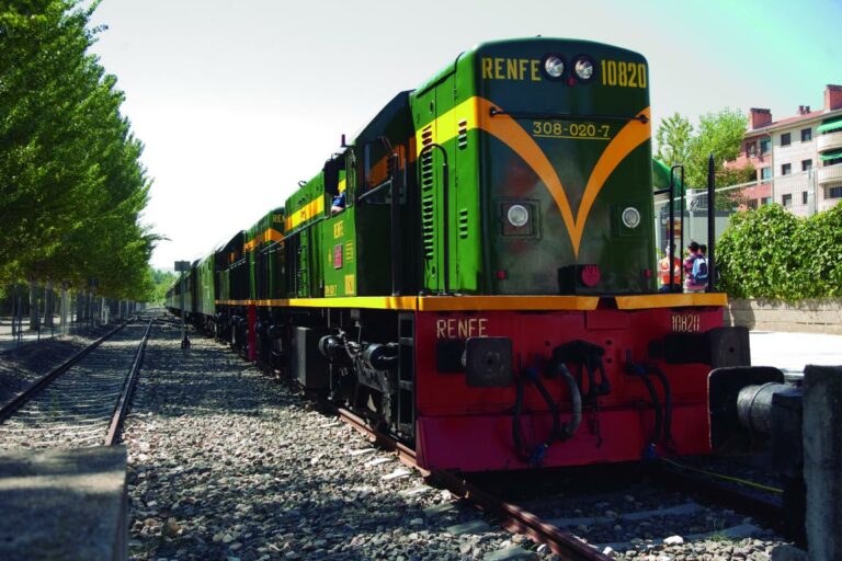 Descobreix el tren dels llacs!