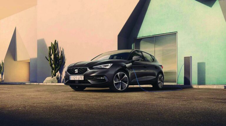 Lo mejor de DOS MUNDOS SEAT León e-HYBRID